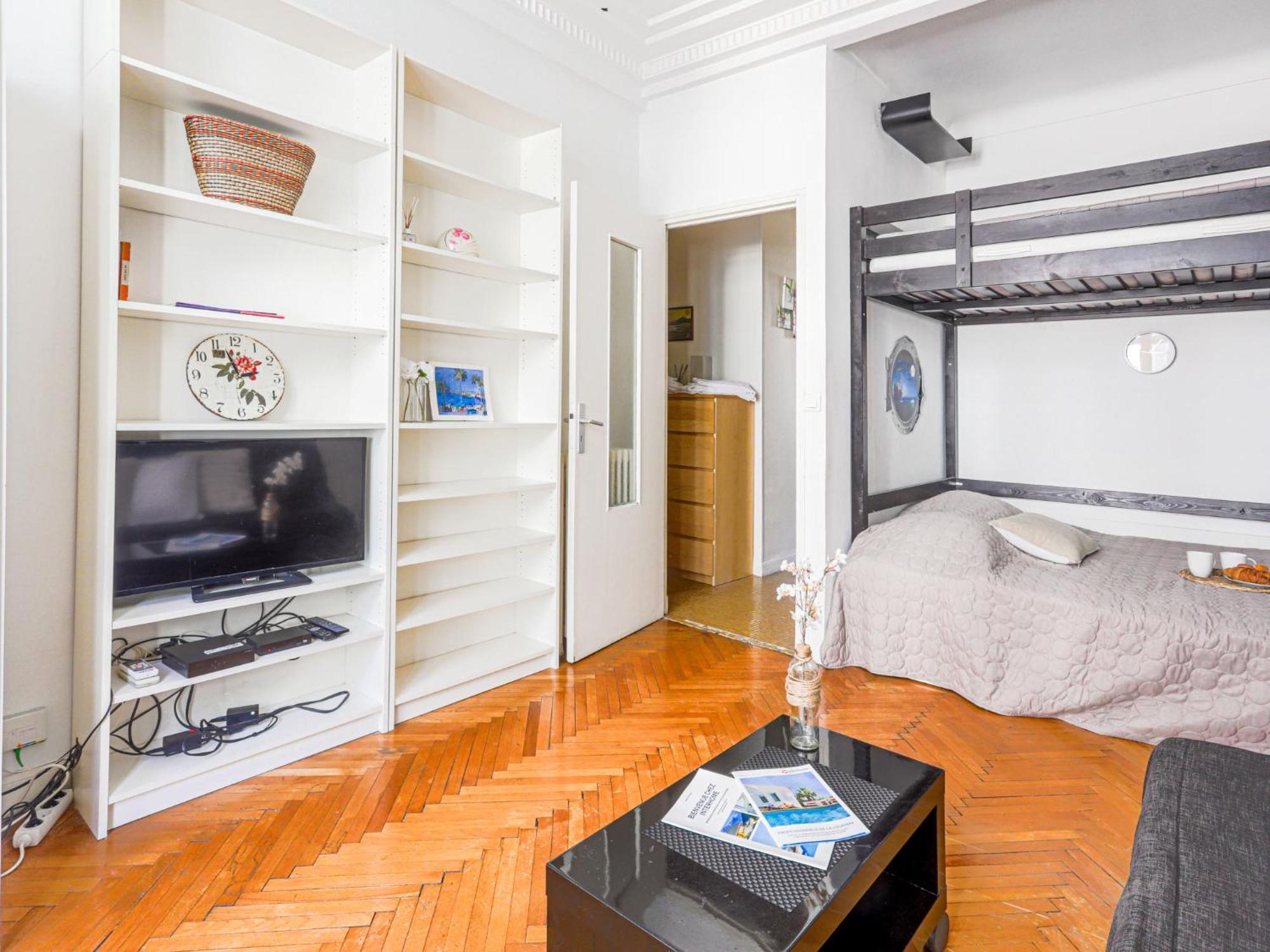 Apartment Studio Palais Clemenceau By Interhome